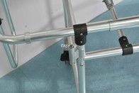 Struttura a basso telaio Ambulanza Trasferimento del paziente su barella pieghevole con supporto IV