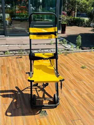 Struttura del portapiedi pieghevole di tipo croce di alluminio legato a legna Stretcher Crawler Peso leggero Piccole dimensioni