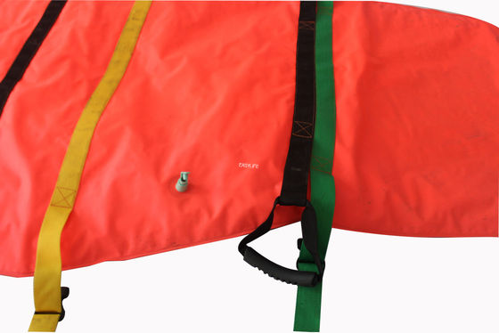 Apparecchiatura di soccorso per emergenze mediche arancione