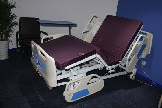 letto di ospedale elettrico della regolazione in altezza di 45cm 500MM una ferrovia di 5 di funzione di Icu ABS del letto