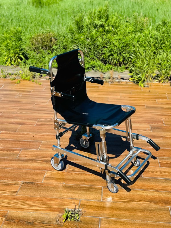 Stretcher per scale pieghevole di alluminio ingrossato con tessuto in PVC 4 ruote e 6 maniglie